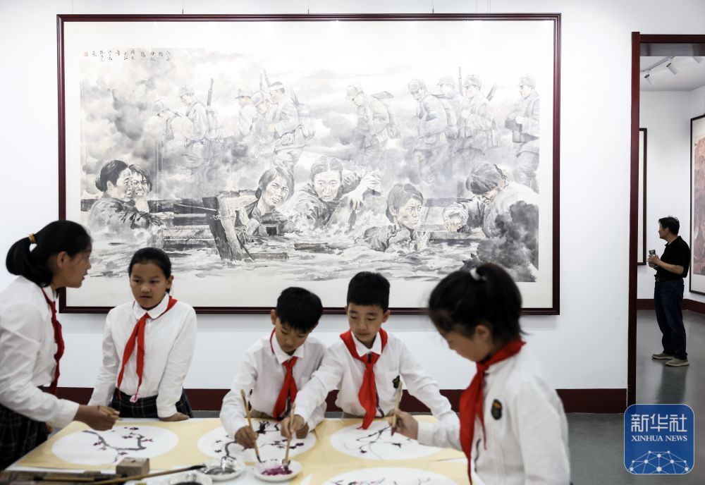 走进沂蒙画派研究院感受沂蒙精神