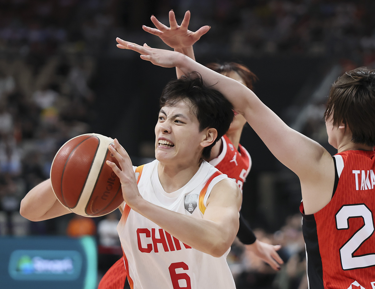 女篮亚洲杯｜中国女篮不敌日本队止步亚洲杯半决赛