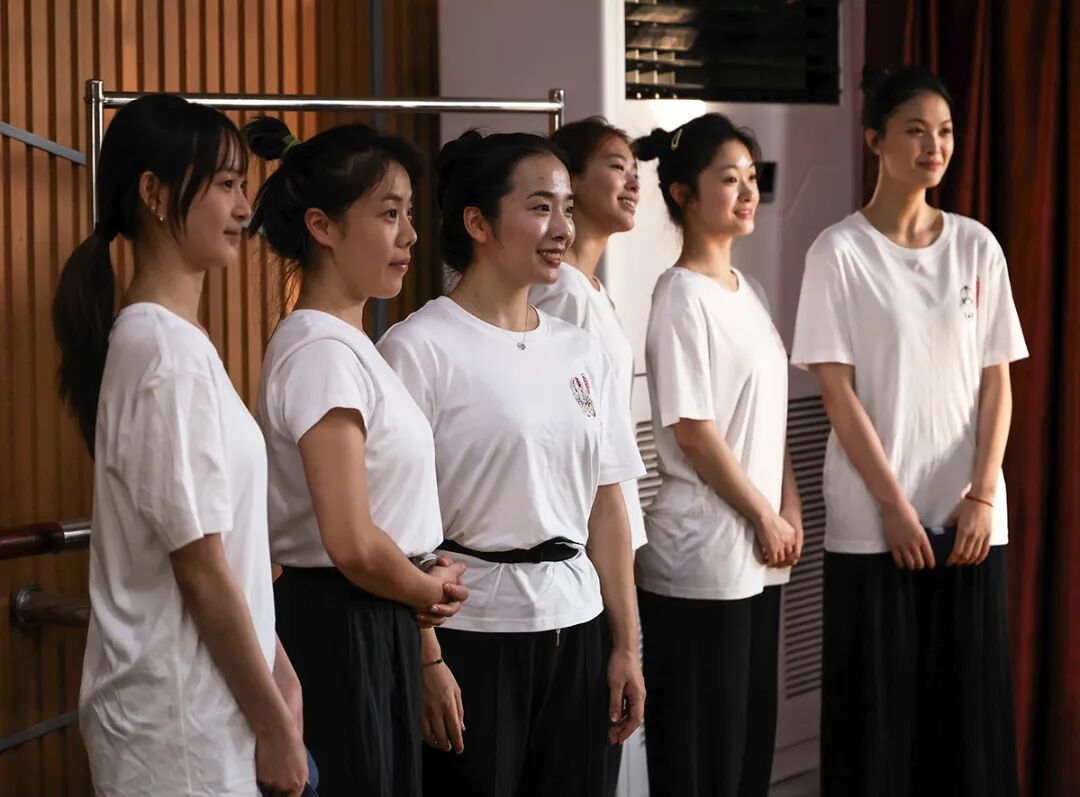 梅花香自苦寒来