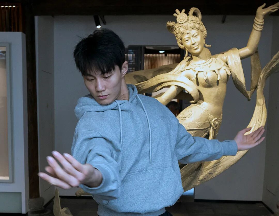 浙江德清:舞动江南古镇