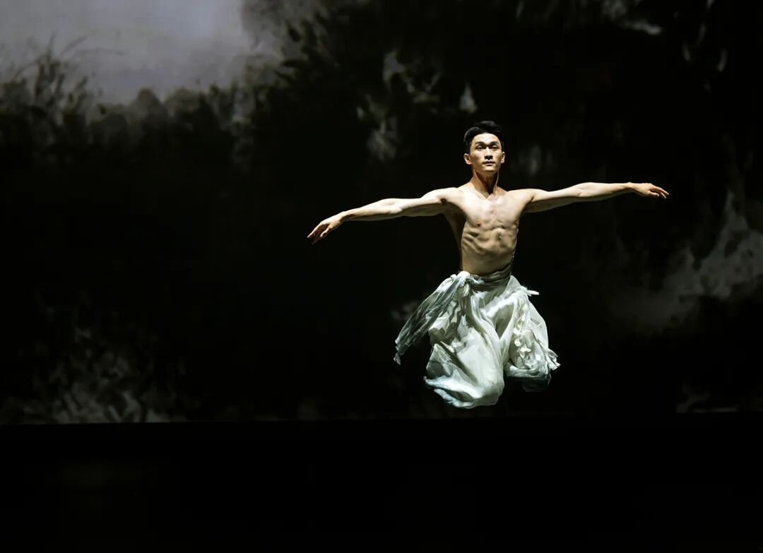 浙江德清:舞动江南古镇