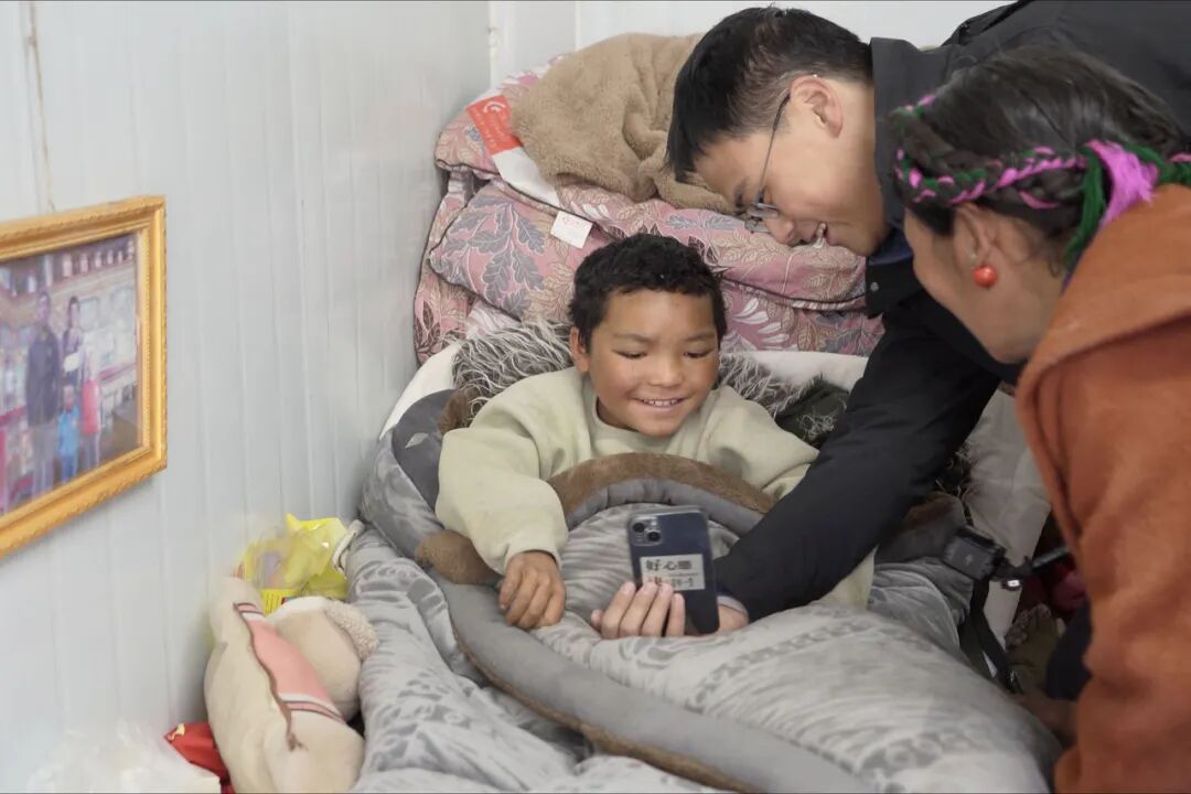 我是记者·我在现?。と巳毡ㄊ泳跏悠挡?025记者节特别策划