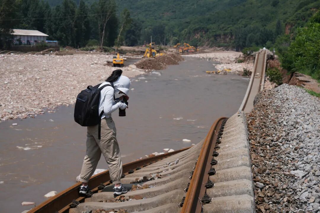 我是记者·我在现?。と巳毡ㄊ泳跏悠挡?025记者节特别策划