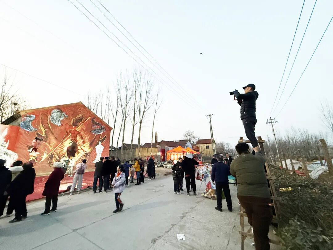 我是记者·我在现?。と巳毡ㄊ泳跏悠挡?025记者节特别策划