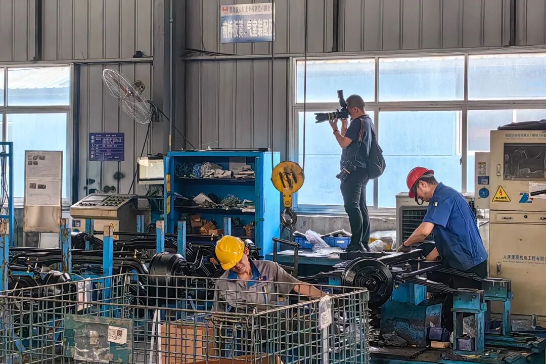 我是记者·我在现?。と巳毡ㄊ泳跏悠挡?025记者节特别策划