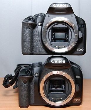 兄弟PK 佳能EOS500D与450D真机外观对比 兄弟PK 佳能EOS500D与450D真机外观对比