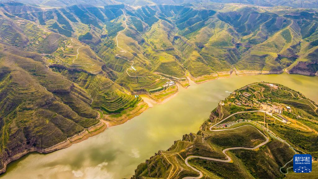 飞“阅”视角看天下 飞“阅”视角看天下