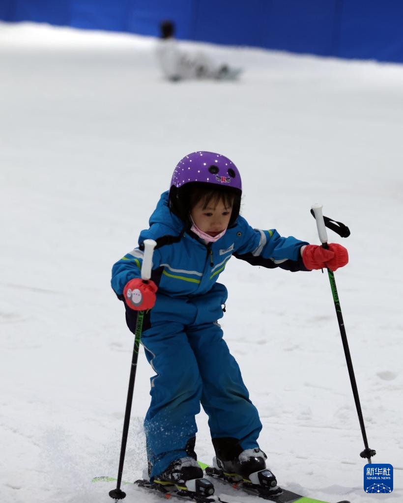 足不出户！镜头带你乐享各地多彩假期