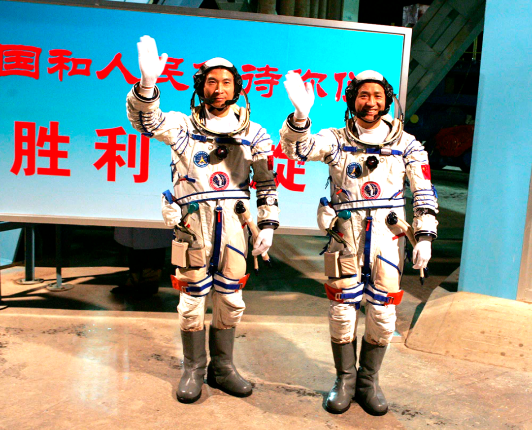 【镜界论道】第1期｜从发射场到着陆场用“第三只眼”跟踪神舟六号