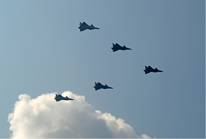 【镜界论道 】第4期|心还在阅兵