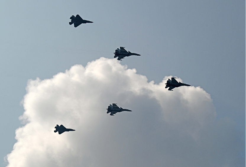 【镜界论道 】第4期|心还在阅兵