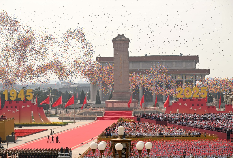 【镜界论道 】第4期|心还在阅兵